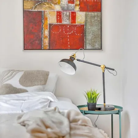 Heimby - Seaside Luxury - Free Parking Apartament *