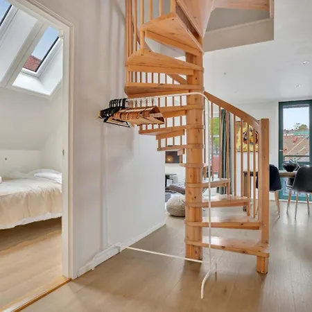 Heimby - Seaside Luxury - Free Parking Апартаменти *